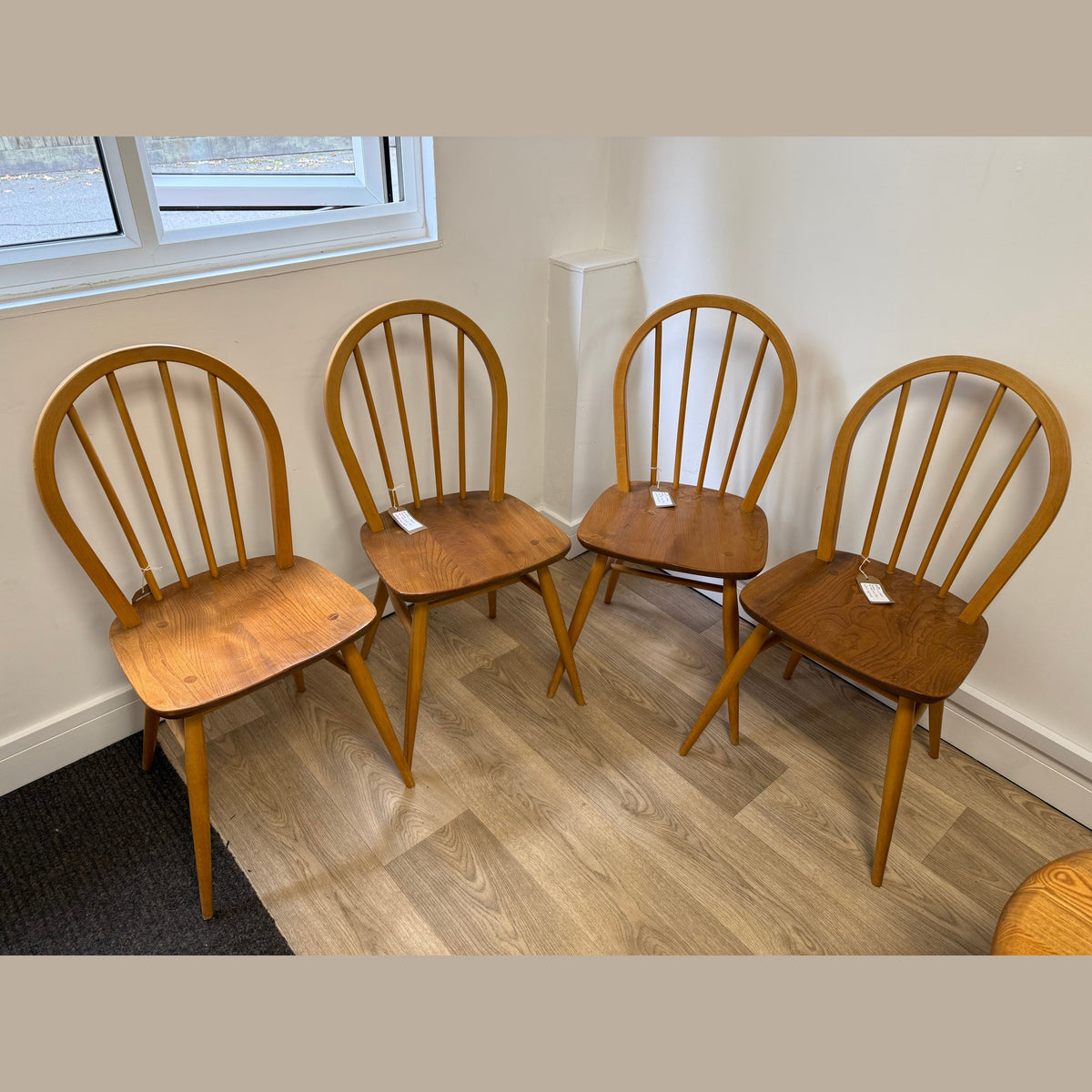 Set of 4 Vintage Ercol model 400 Windsor chairs