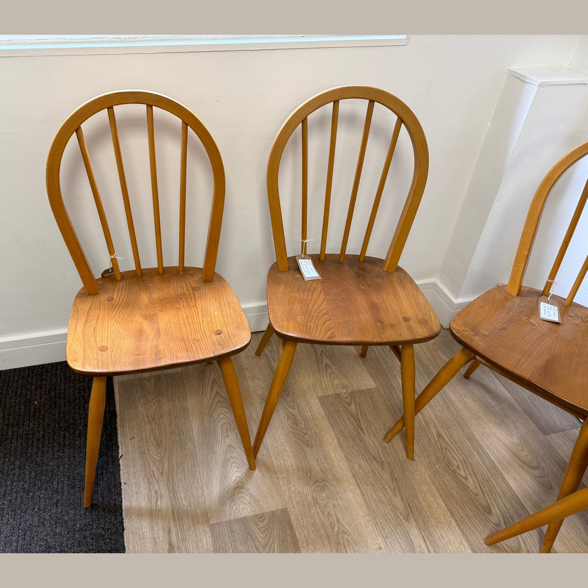 Set of 4 Vintage Ercol model 400 Windsor chairs