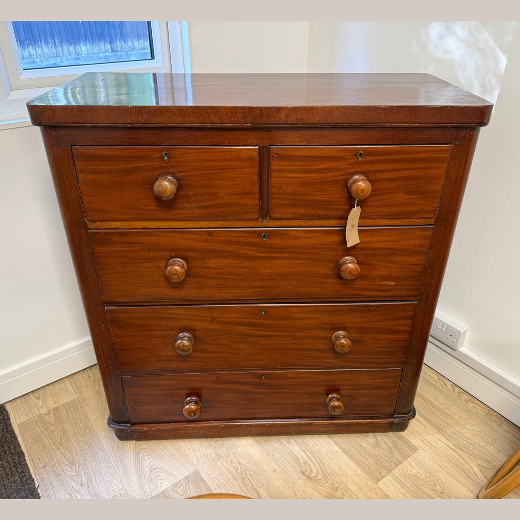 Victorian Mahogany chest of drawers