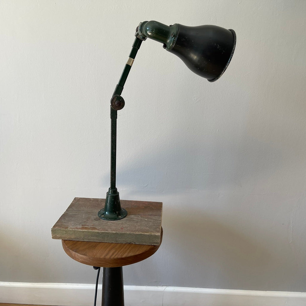 Vintage Invisaflex machinists lamp