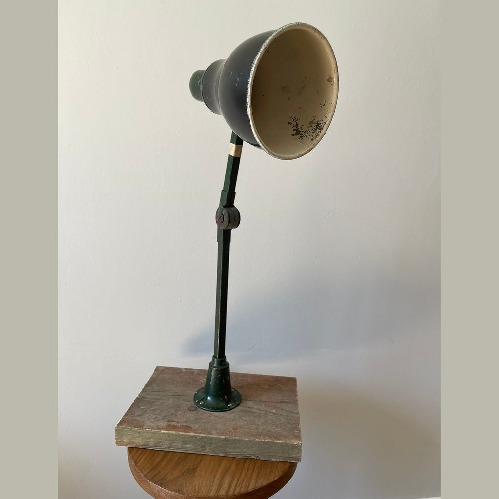 Vintage Invisaflex machinists lamp