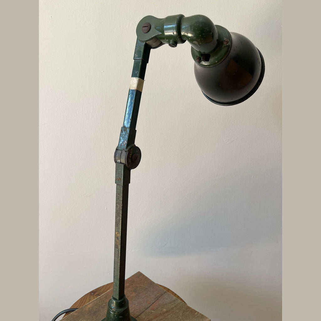 Vintage Invisaflex machinists lamp