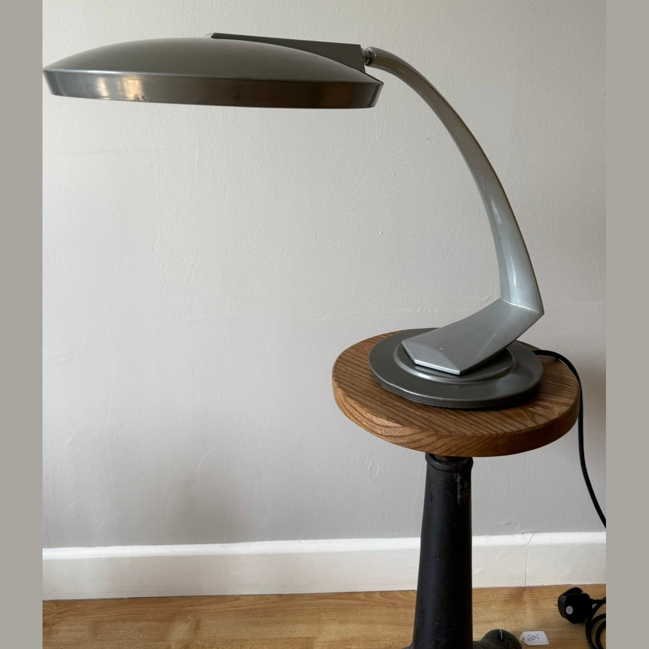 Vintage 1960/1970's Fase Boomerang lamp