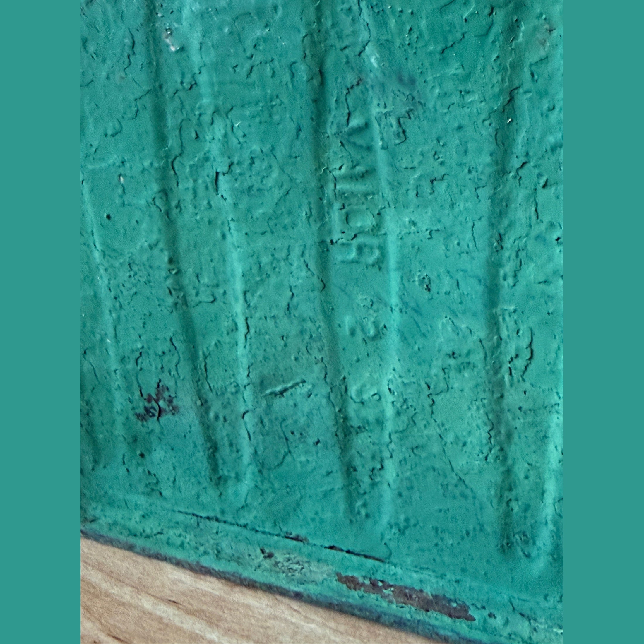 Vintage 1930's Pratts fuel can