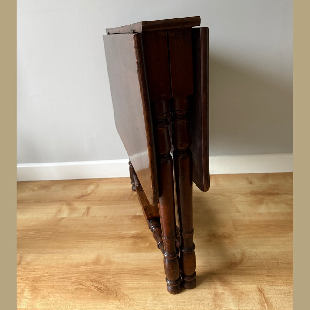 Antique Victorian drop leaf table