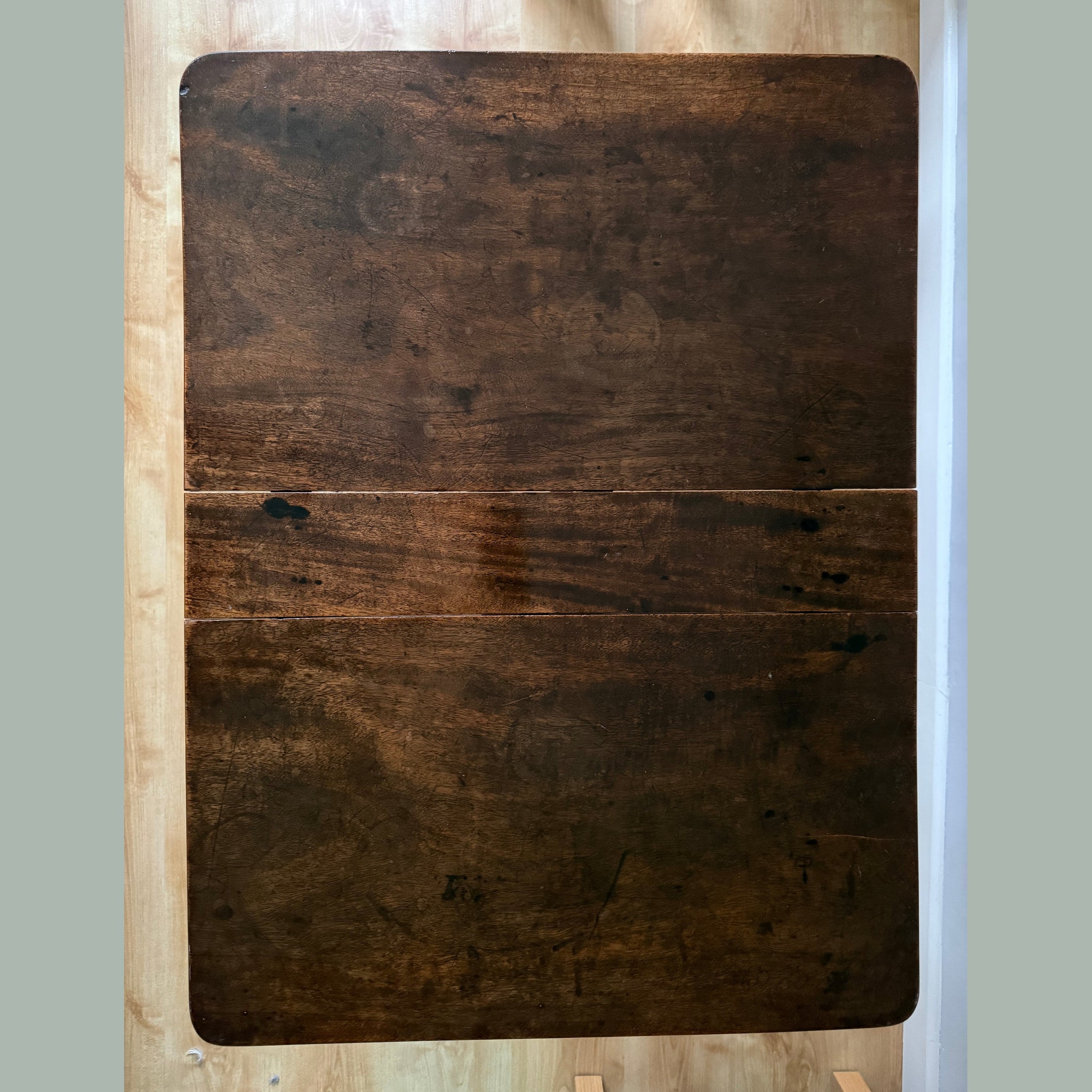 Antique Victorian drop leaf table