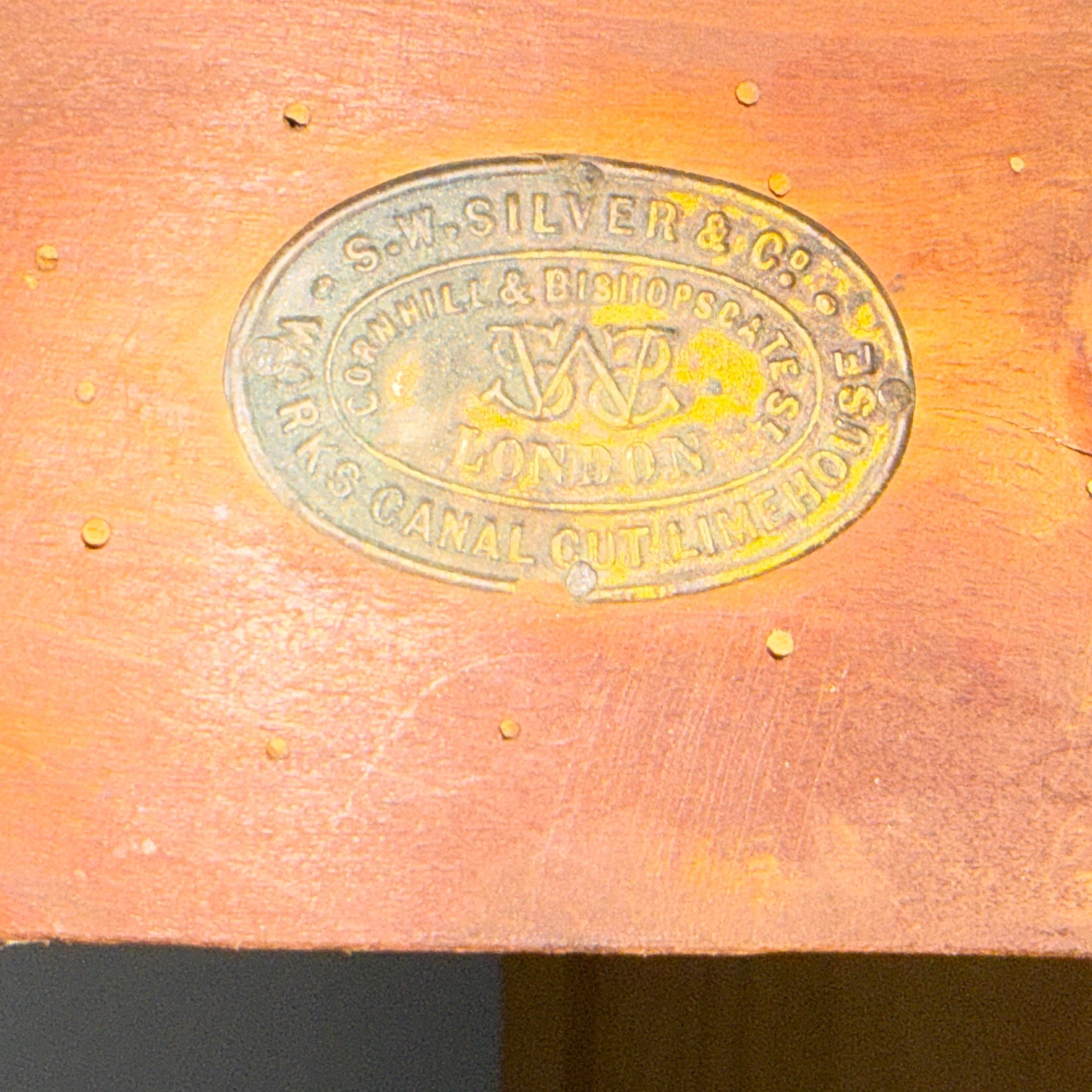 Antique Victorian drop leaf table