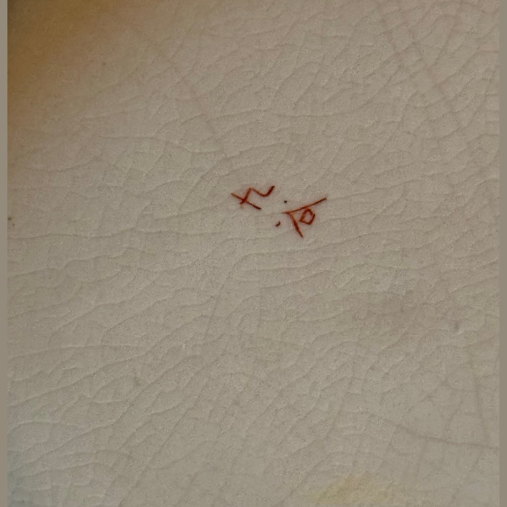 A pair of 21.5cm Japanese Kutani plates