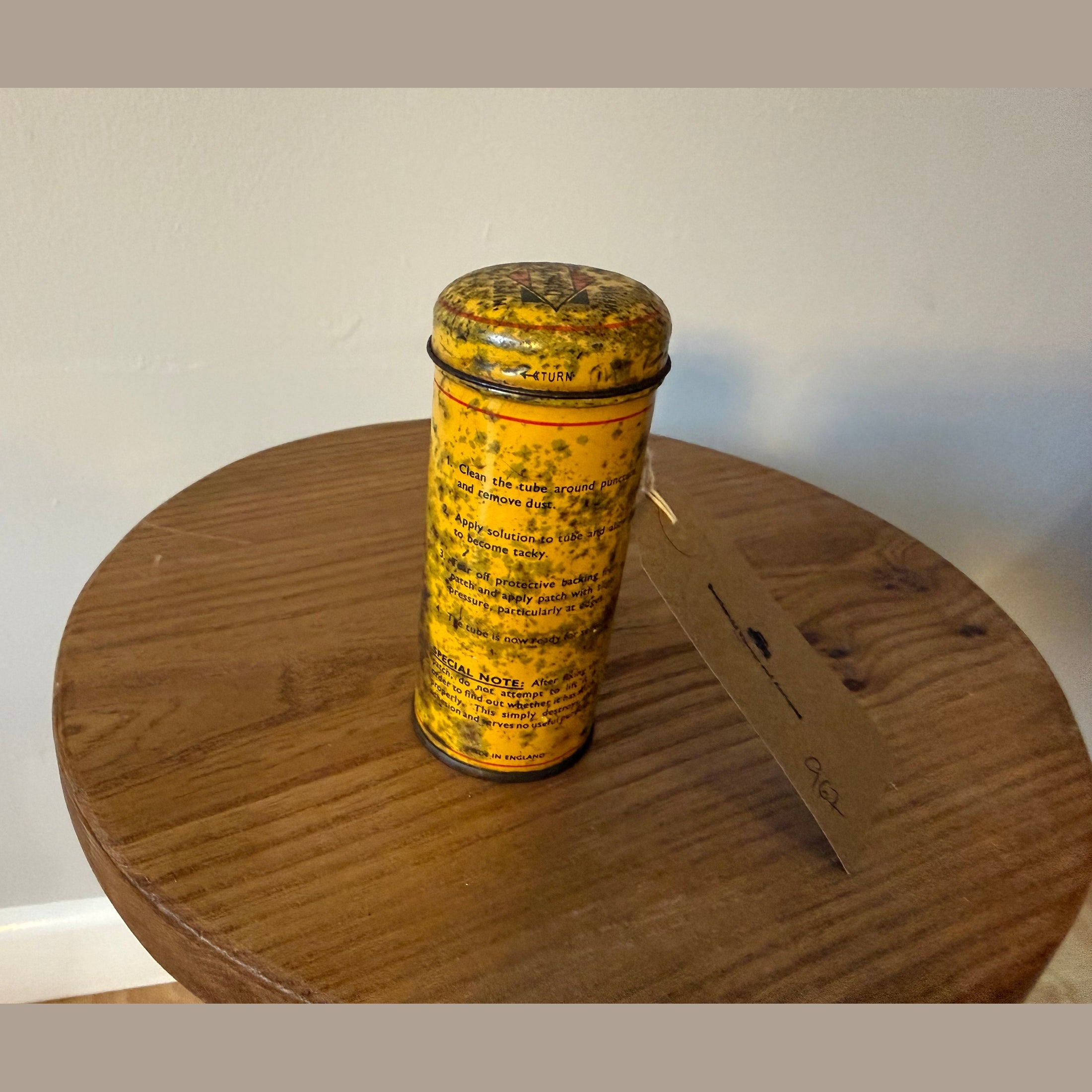 Vintage Dunlop tin, Minor tube repair kit