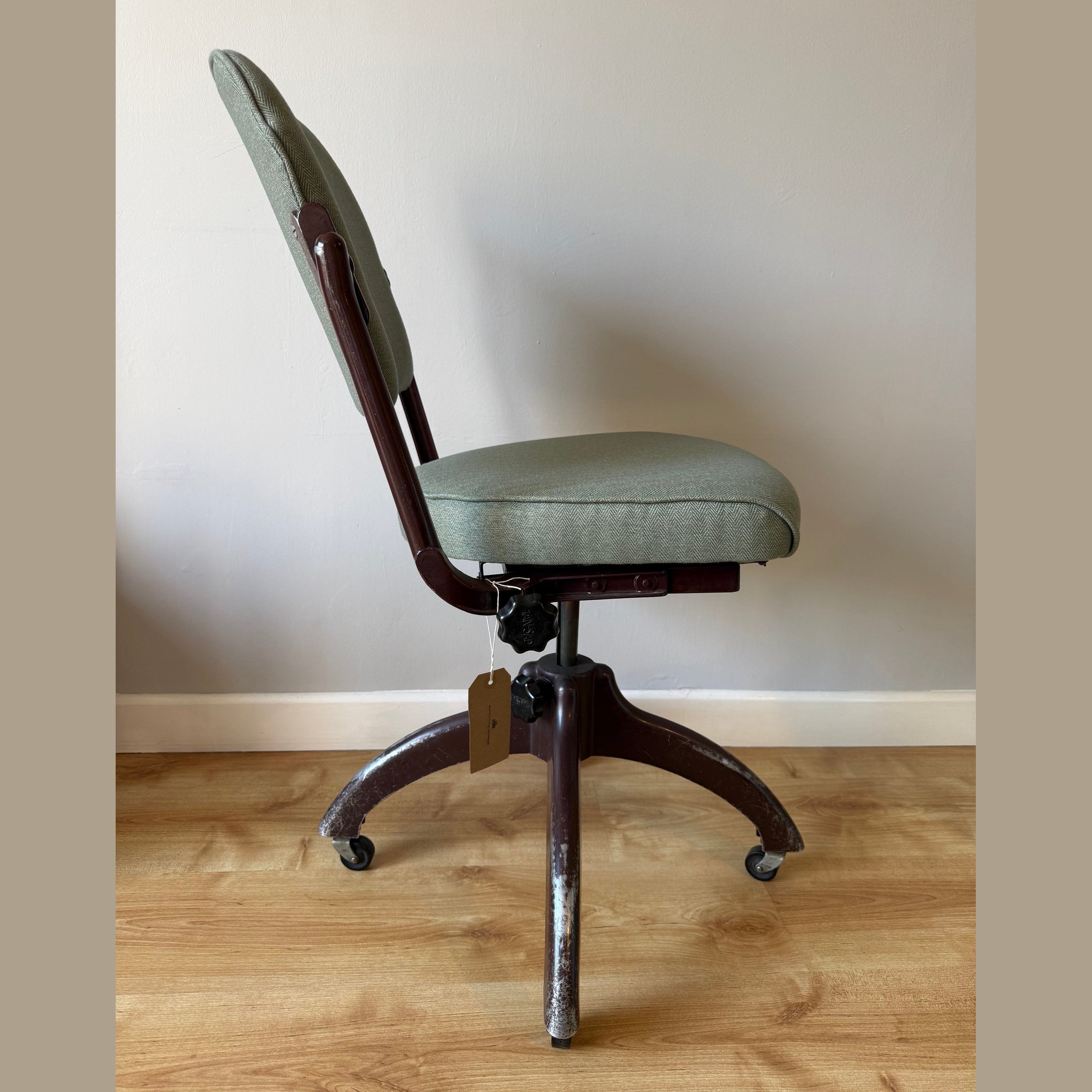 Vintage 1950's-1960's Tan Sad chair