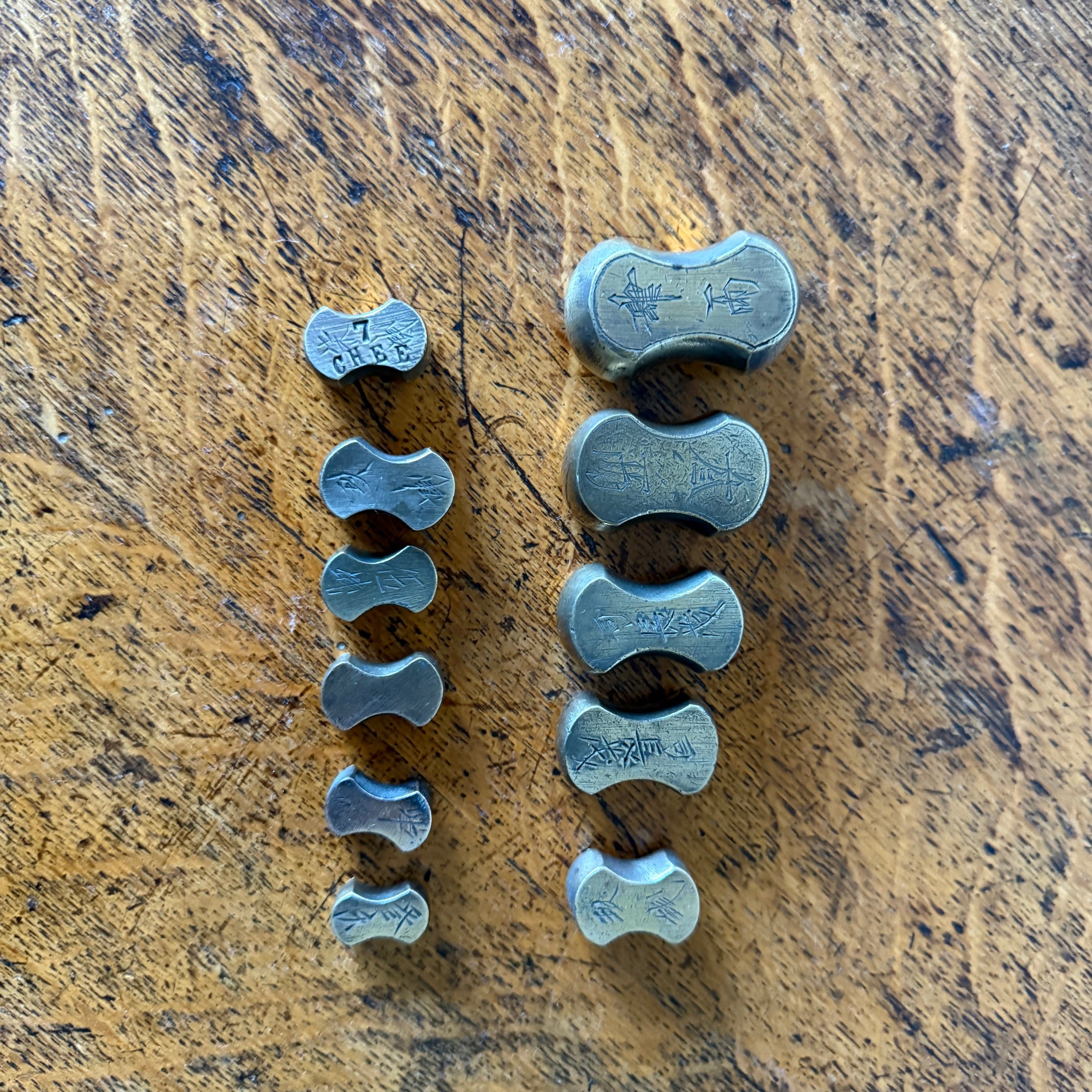 Vintage Calligraphy weights
