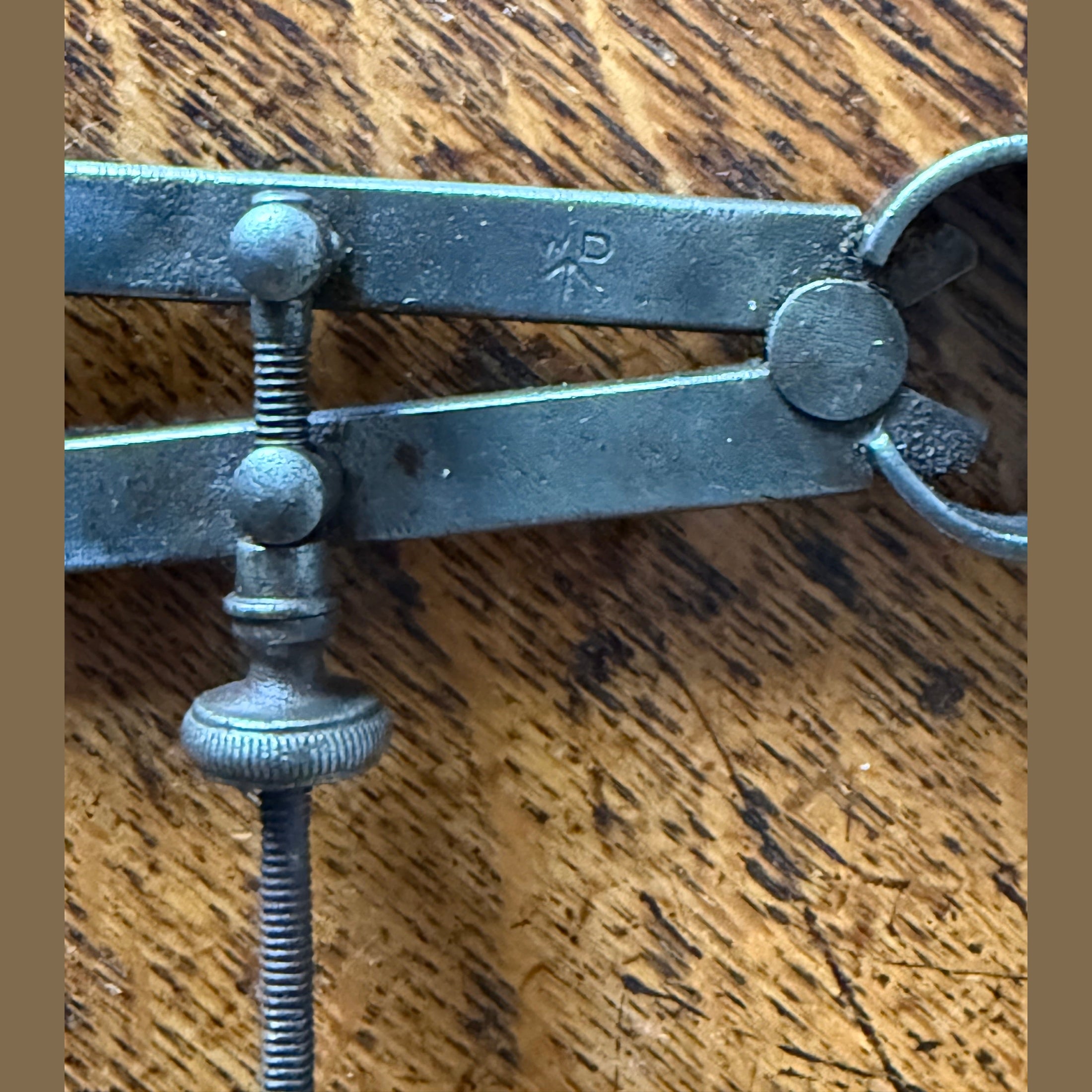 Vintage engineering tools, Calipers.