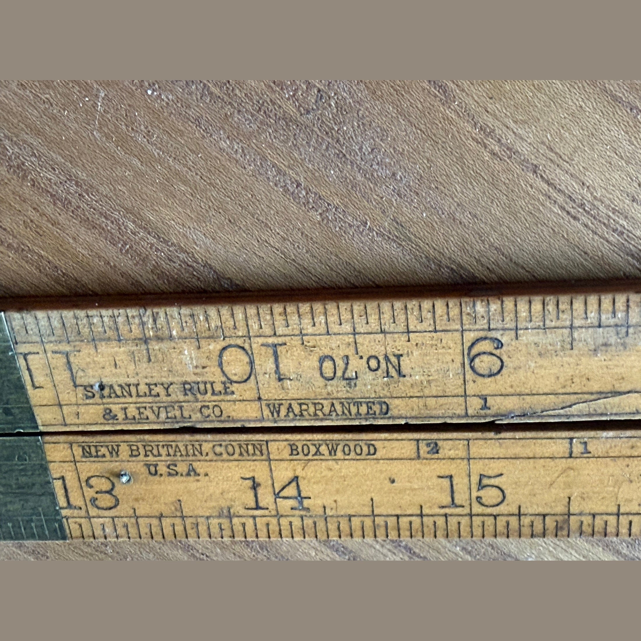 Vintage Stanley rule and level co ruler. No 70.