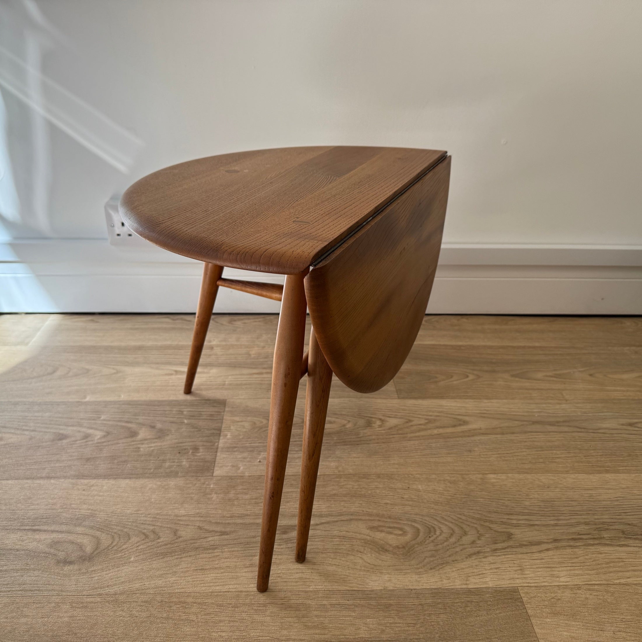 Vintage Ercol drop leaf occasional/coffee table