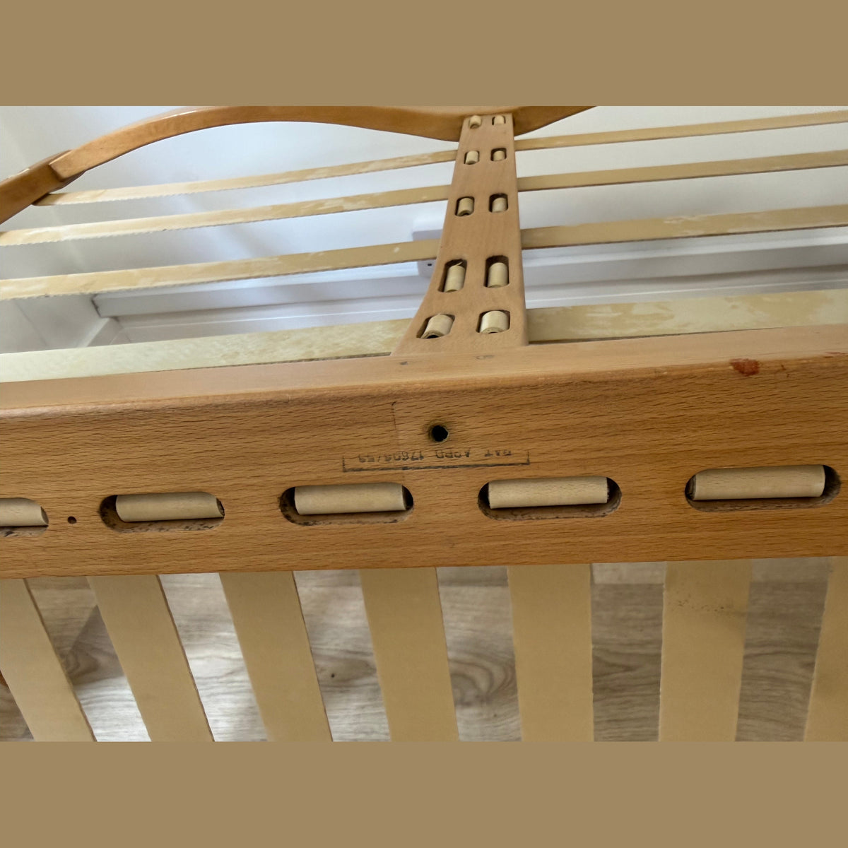 Vintage Ercol Model 403 2 seater settee