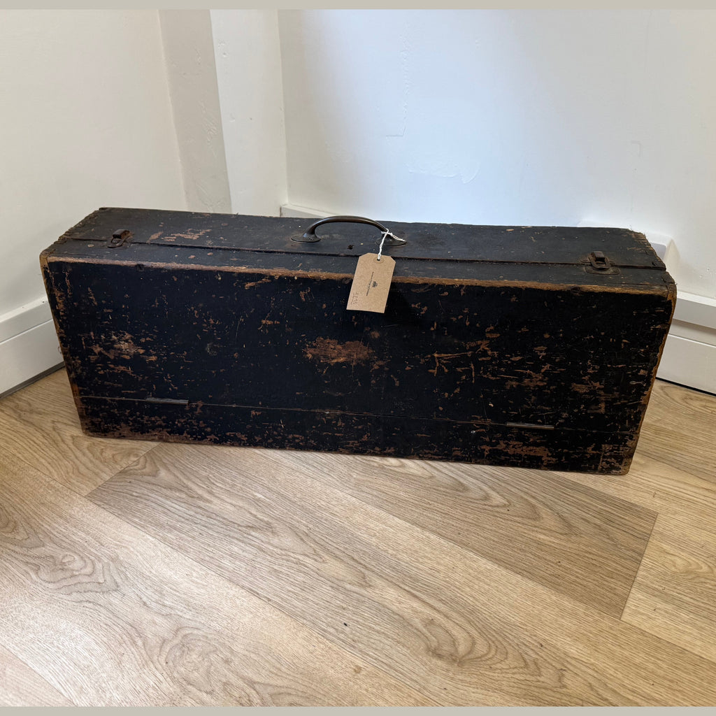 Vintage carpenters tool box/chest