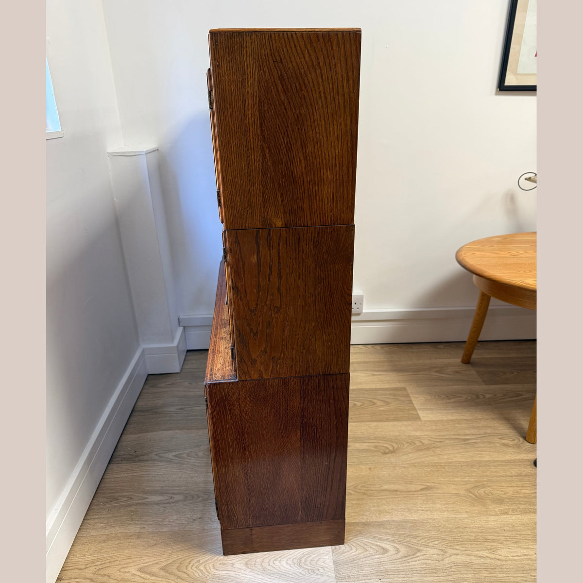 Vintage Minty 3 Tier oak bookcase.